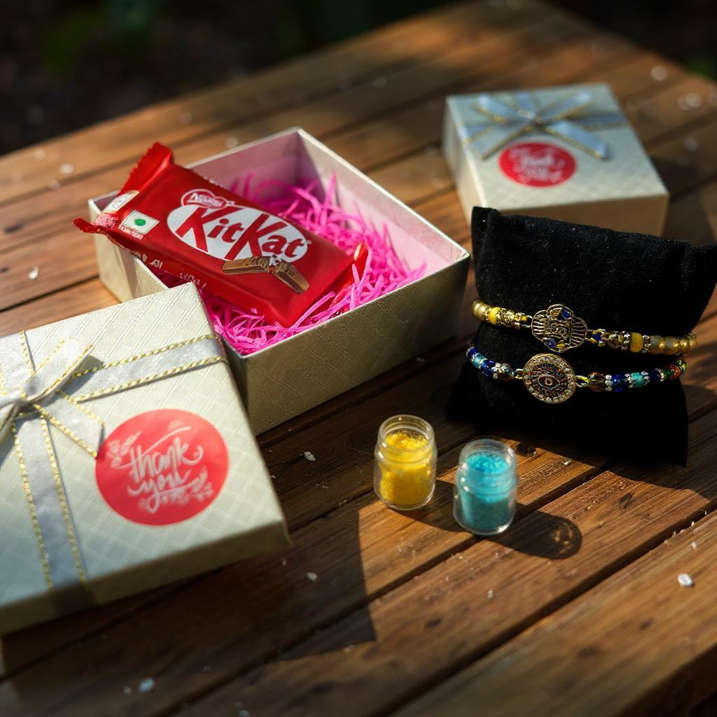 Paakhii Rakhi Hamper – Duo Rakhi Gift Box for Brothers