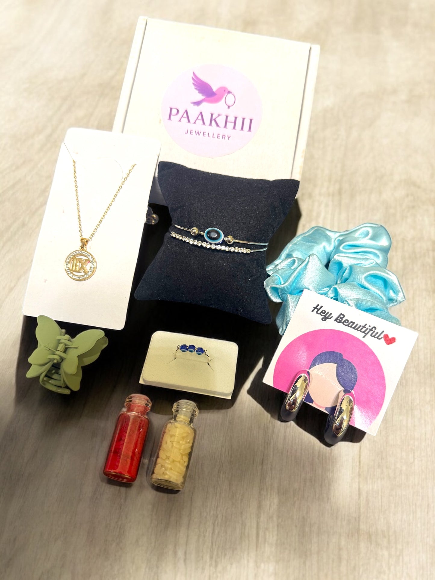 Paakhii Rakhi Celebration Gift Box for sisters – Limited Edition