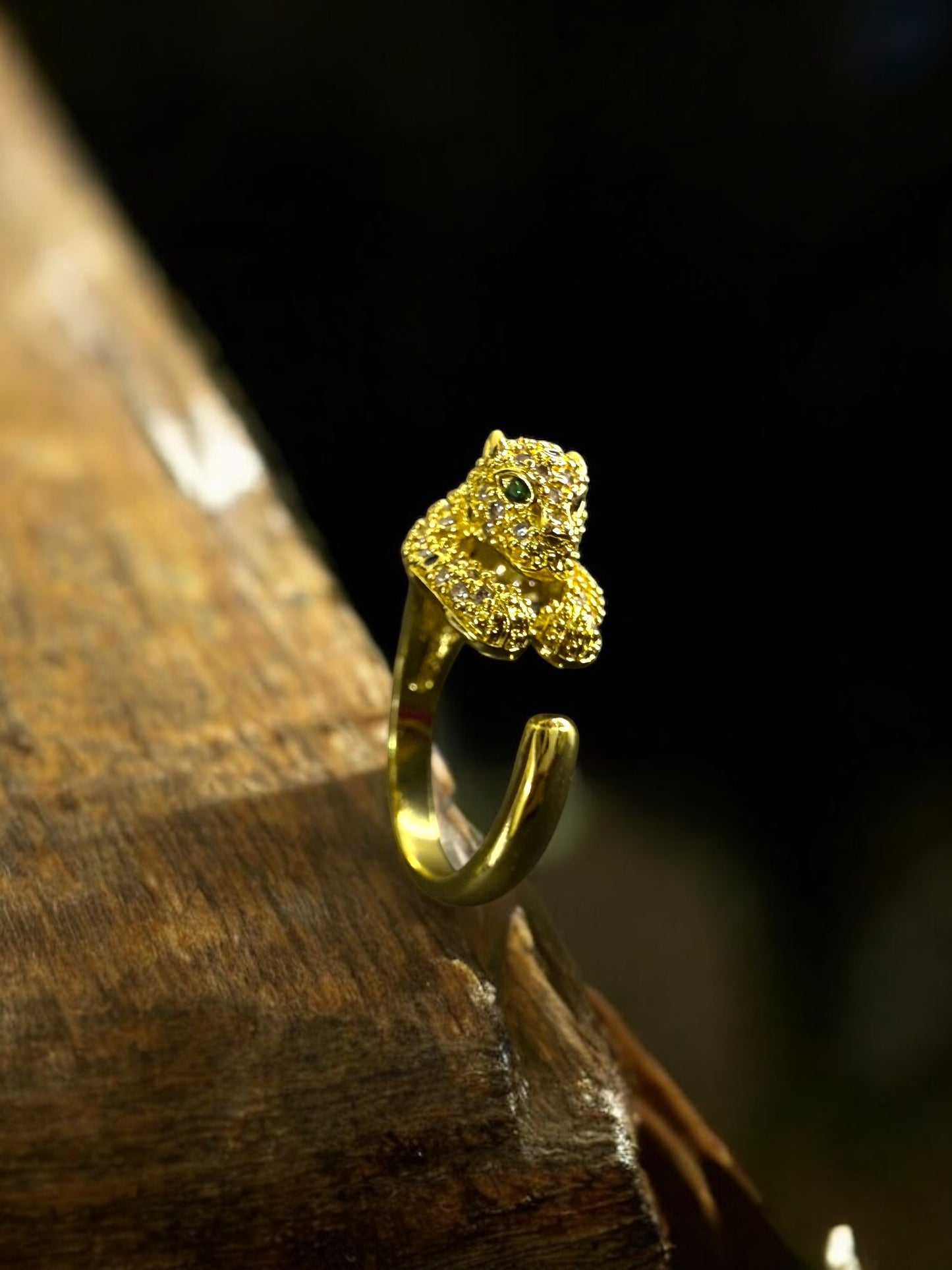 Golden Leo Ring