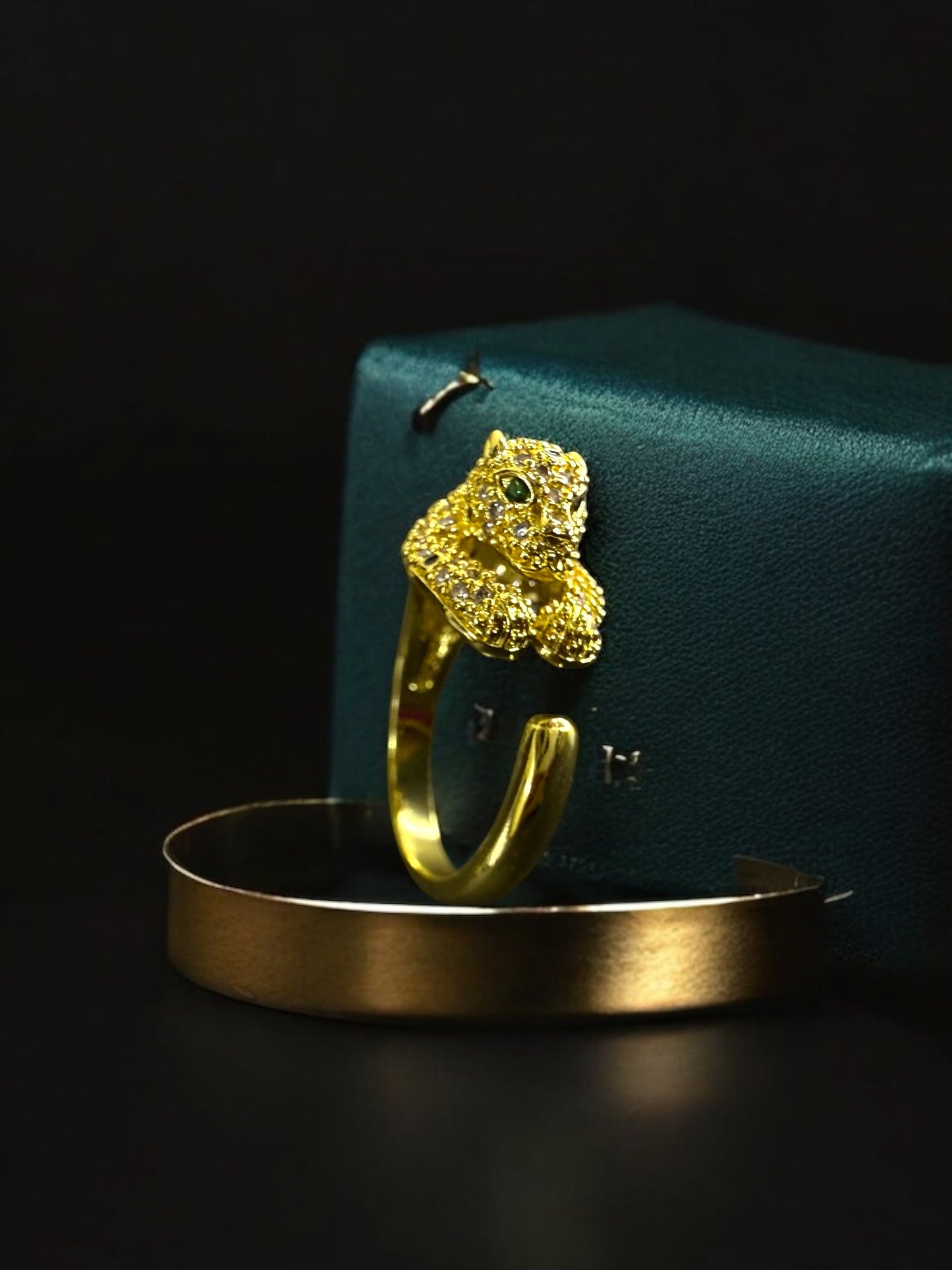 Golden Leo Ring