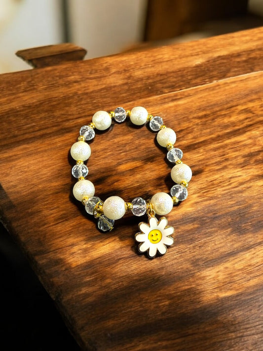 Sunshine Daisy Bead Bracelet